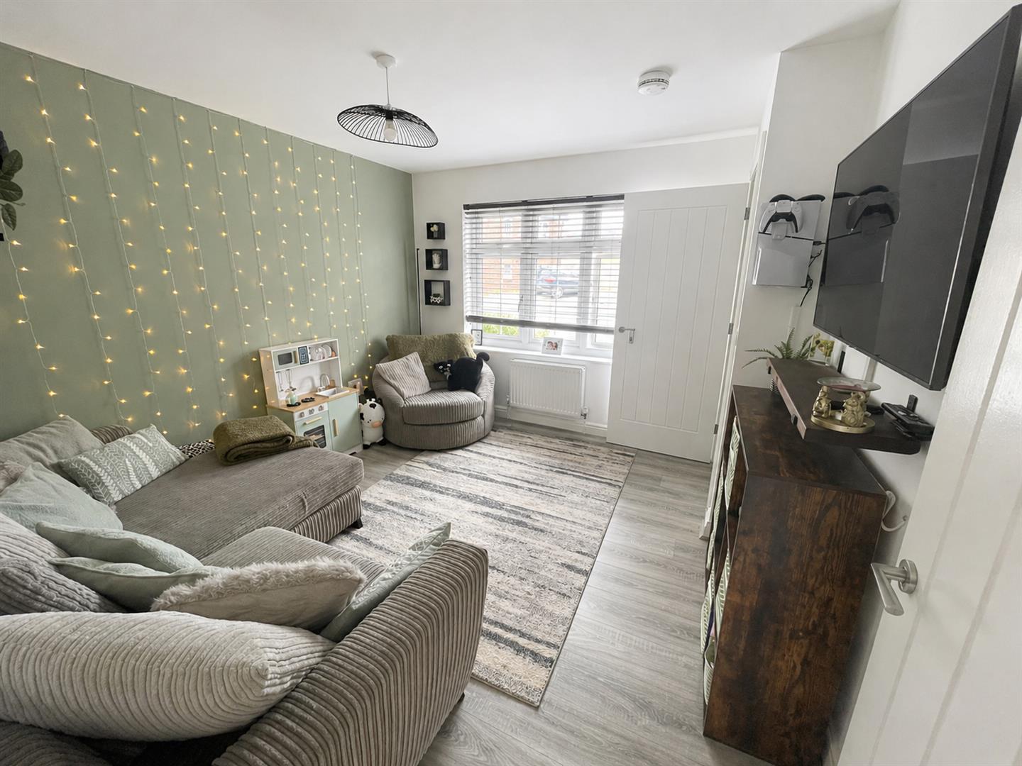 Ffordd Y Merlod, Grovesend, Swansea, SA4 4WP